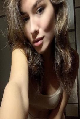 Afelia  Escort Paris