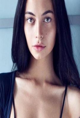 Donella  Escort Paris