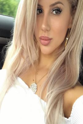 Otilia  Escort Paris