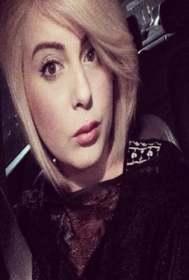 Velours Clara  Escort Parignargues